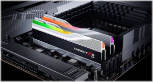 Obrázok pre výrobcu G.SKILL Trident Z5 RGB DDR5 32GB 2x16GB 5200MHz CL36 1.2V XMP 3.0 silver