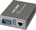 Obrázok pre výrobcu TP-LINK MC112CS WDM Fast Ethernet Media Converter, 10/100Mbps RJ45 to 100Mbps single-mode SC fiber Converter